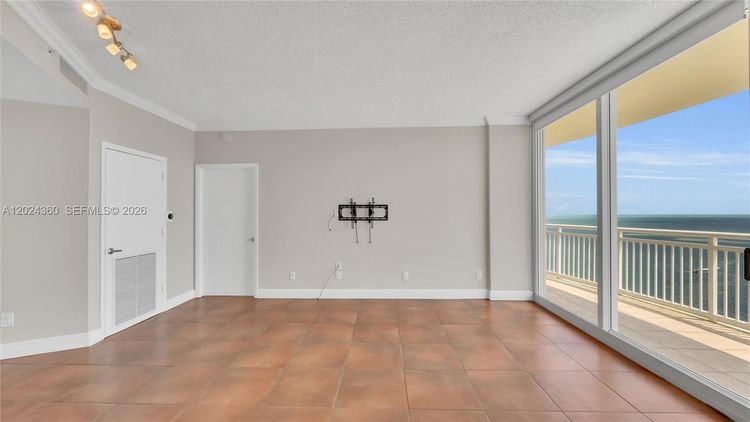 Metropolitan at Brickell #2501 image #13