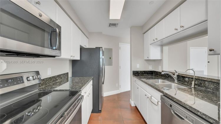 Metropolitan at Brickell #2501 image #15
