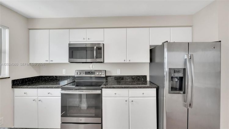 Metropolitan at Brickell #2501 image #18