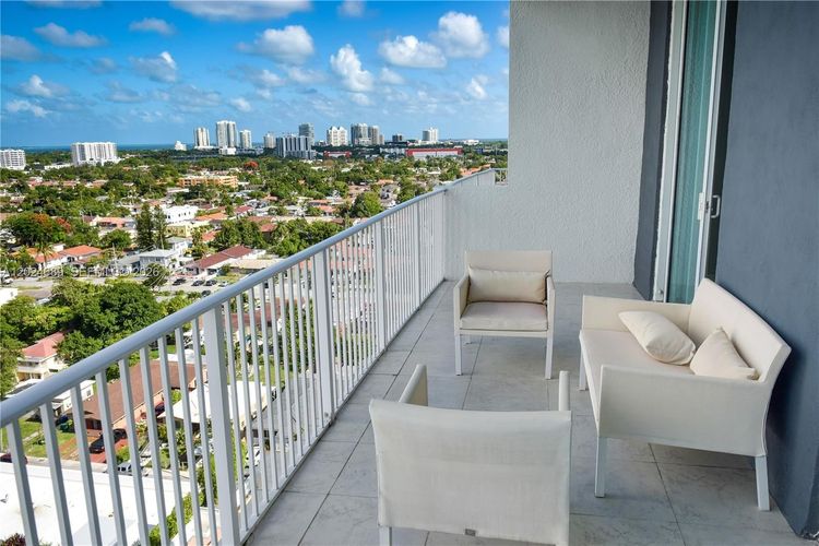 Midtown Lofts #PH203 image #17