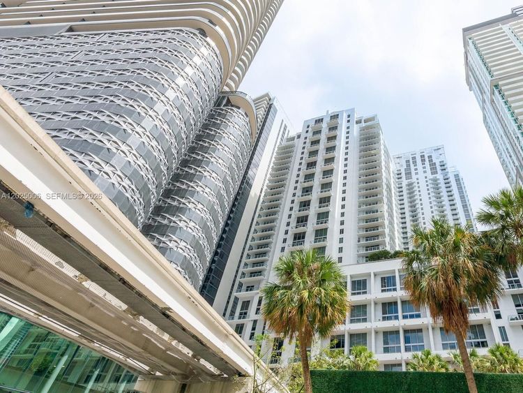 Avenue 1060 Brickell #2515 image #24
