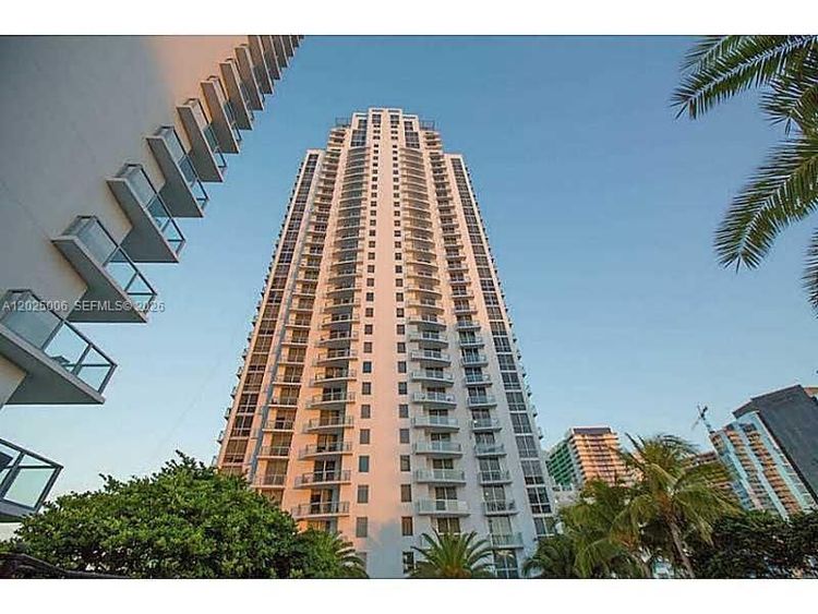 Avenue 1060 Brickell #2515 image #32