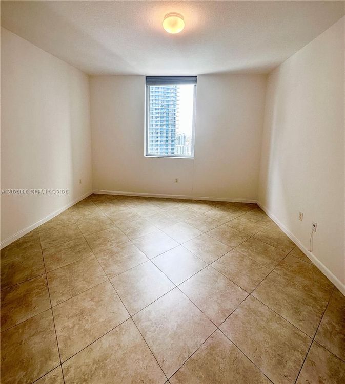 Avenue 1060 Brickell #2515 image #7