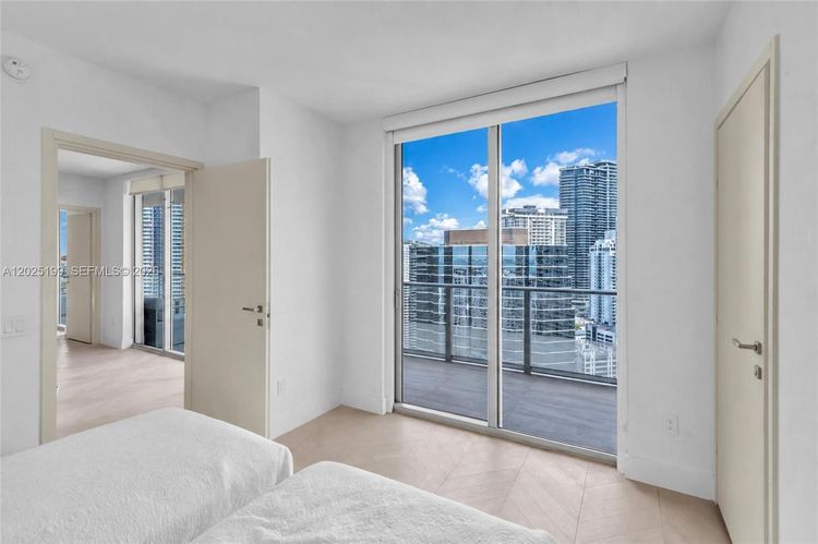 Brickell House #3408 image #13
