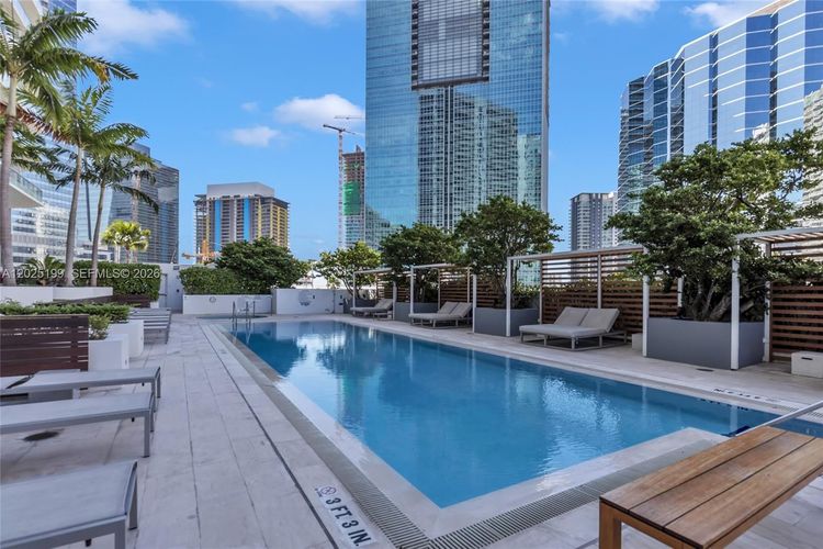 Brickell House #3408 image #37