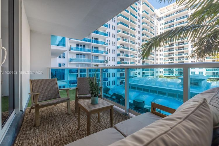 Roney Palace #519 image #18
