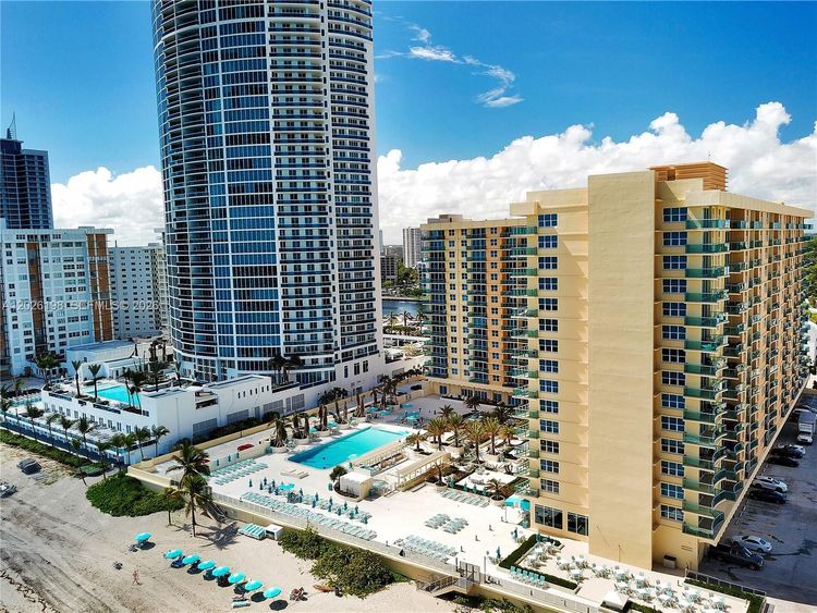 The Wave Condominium #639 (available June 3) image #24