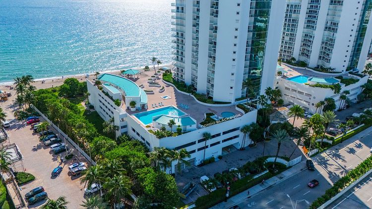 Oceania III image #4