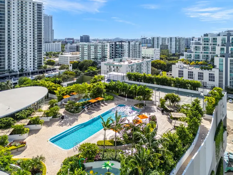 Aria Reserve South Tower image #5