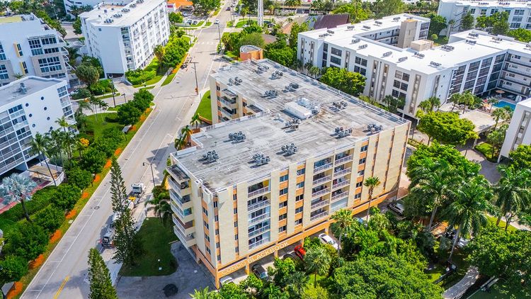 Marbella Tower image #2