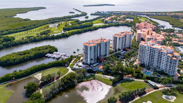 Verona Condo Deering Bay image #6