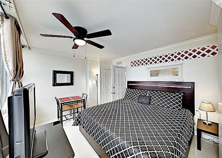 Ocean Manor #805 image #13