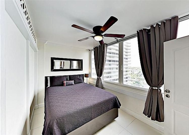 Ocean Manor #805 image #17