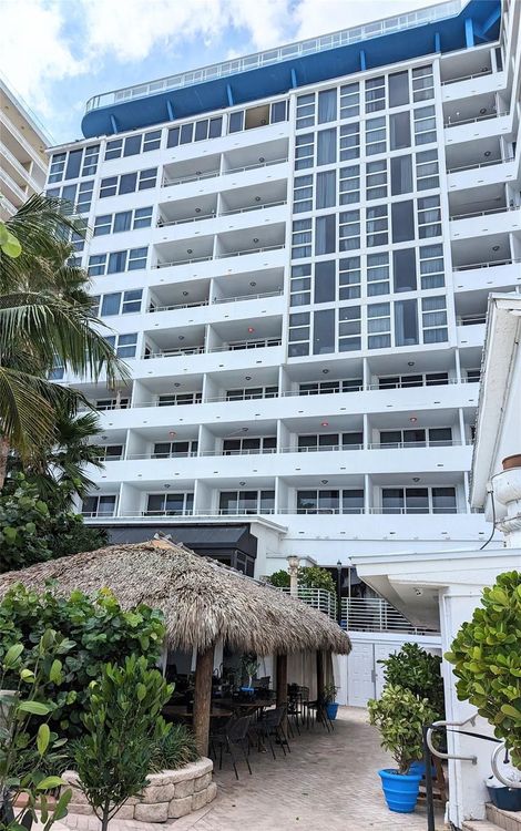 Ocean Manor #805 image #29