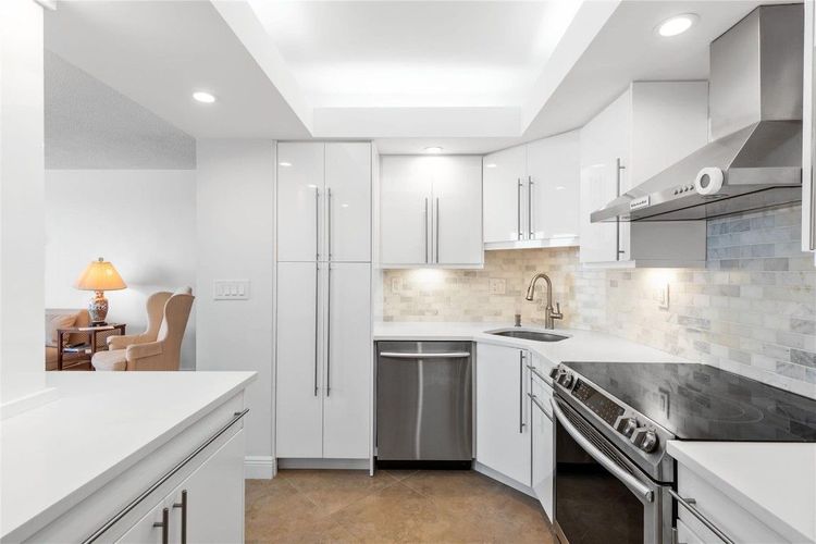 Ocean Summit #807 image #10