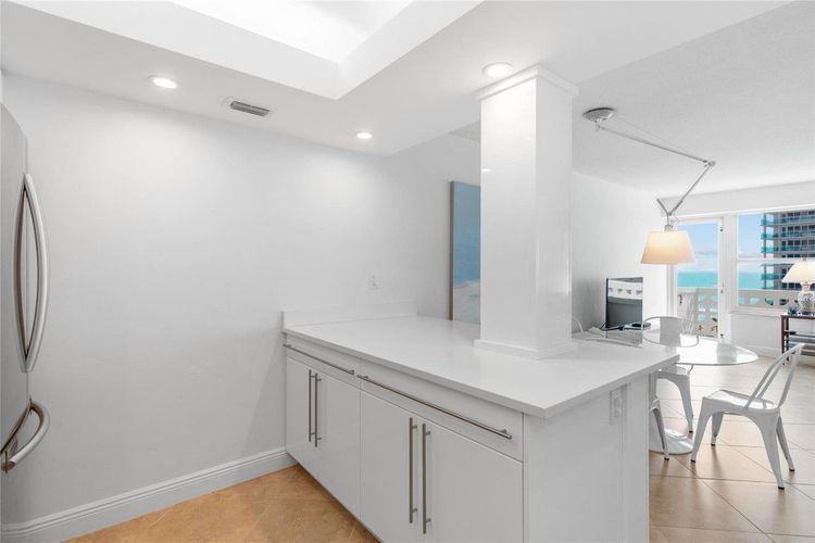 Ocean Summit #807 image #12