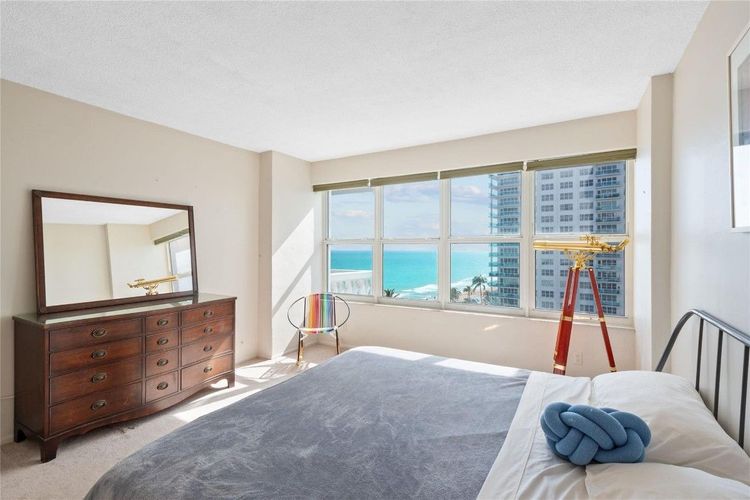 Ocean Summit #807 image #15