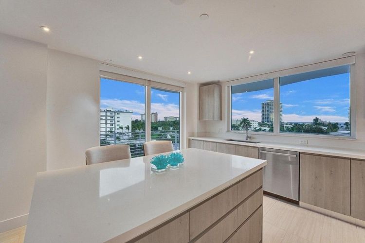 The Wave on Bayshore #501 image #20