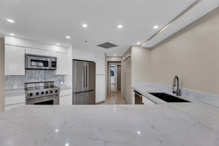 Williams Island 4000 #2607 image #13