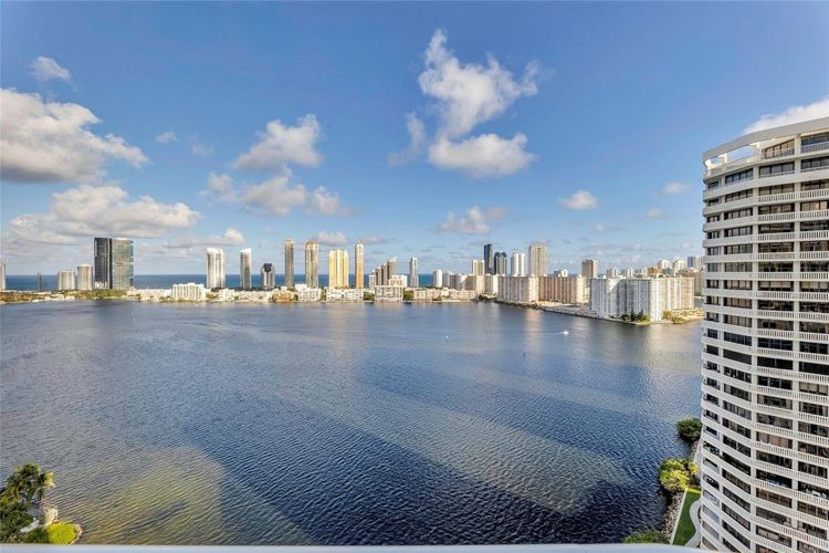 Williams Island 4000 #2607 image #30