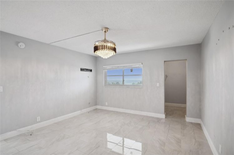 Bakers Towers #501 image #6