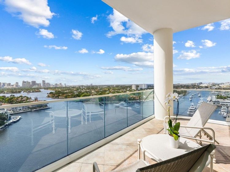 Harbourage Place #1802 image #14