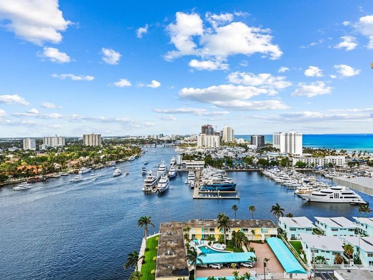 Harbourage Place #1802 image #17