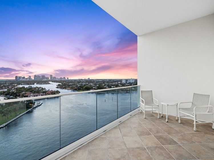 Harbourage Place #1802 image #27
