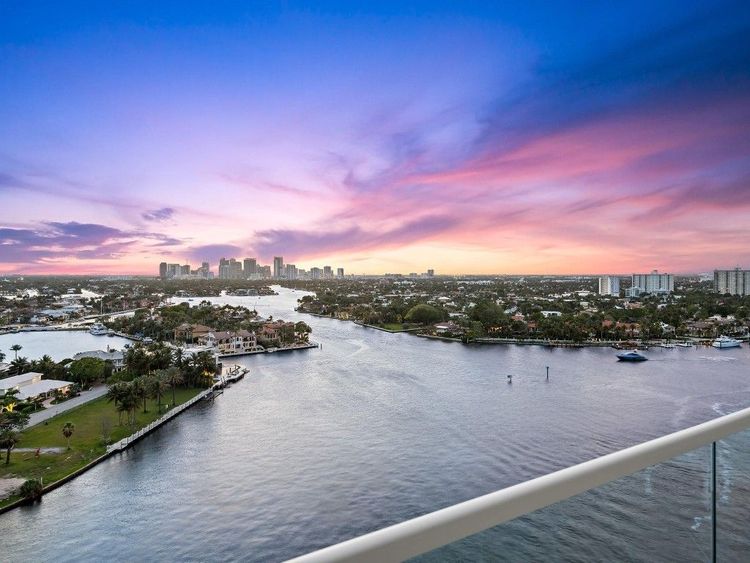 Harbourage Place #1802 image #39