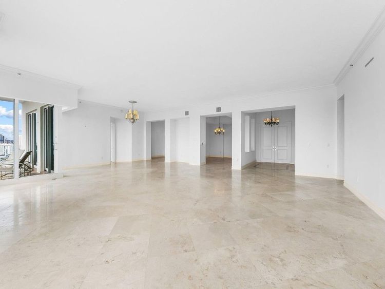Harbourage Place #1802 image #44