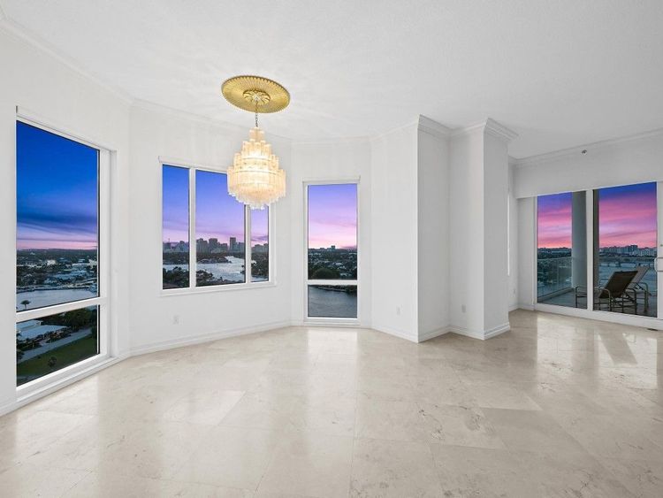 Harbourage Place #1802 image #6