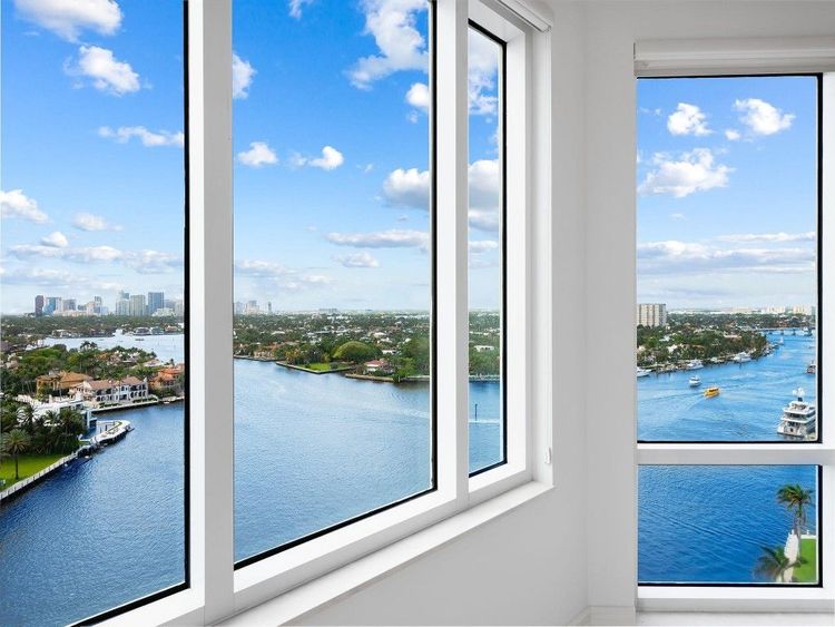 Harbourage Place #1802 image #9