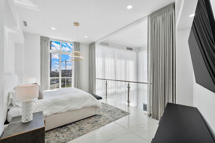 The Plaza at Oceanside #207 image #19