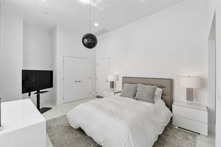 The Plaza at Oceanside #207 image #26