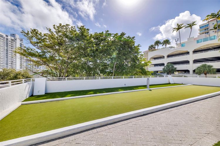 Berkley South #9C image #37