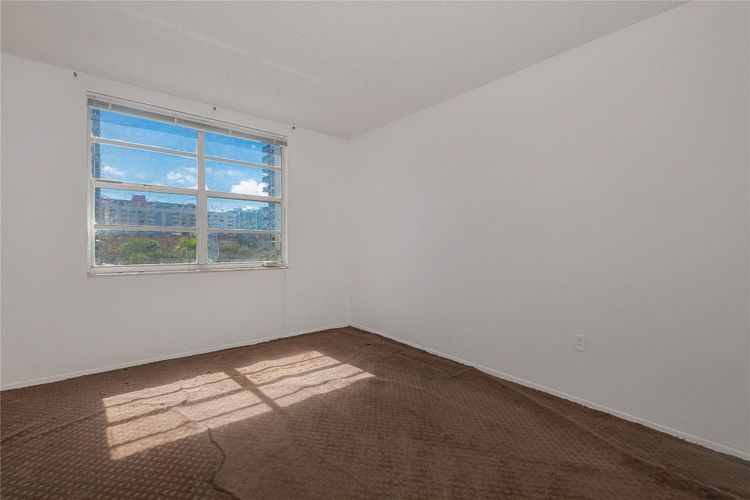 The Hemispheres #2E image #21