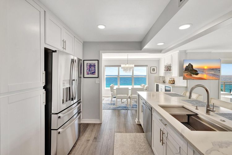 Playa Del Mar #401 image #11