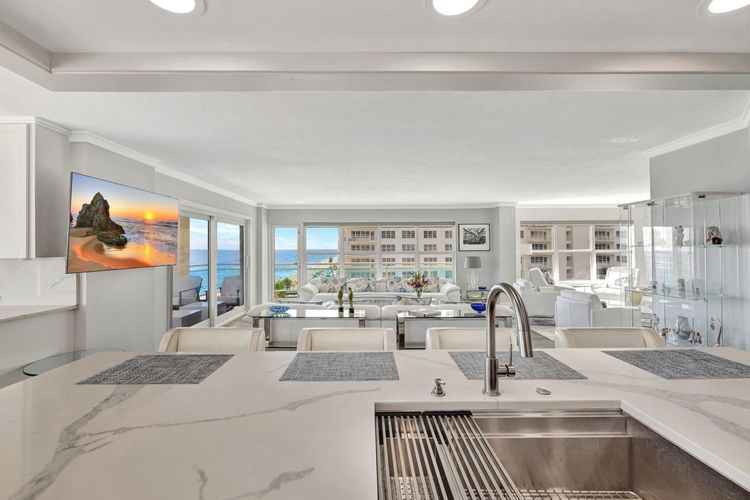 Playa Del Mar #401 image #12