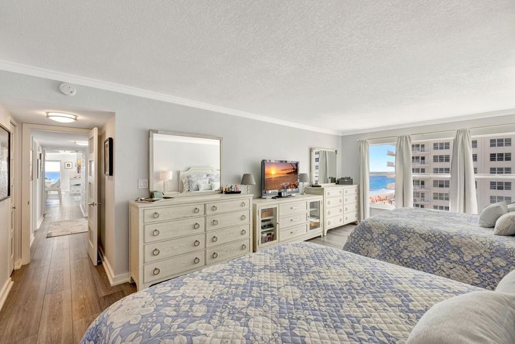 Playa Del Mar #401 image #14