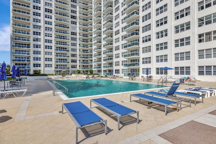 Playa Del Mar #401 image #37