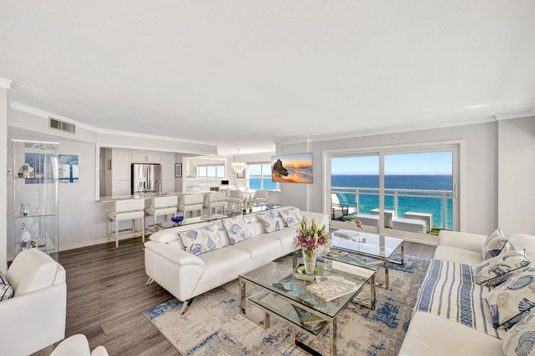 Playa Del Mar #401 image #6