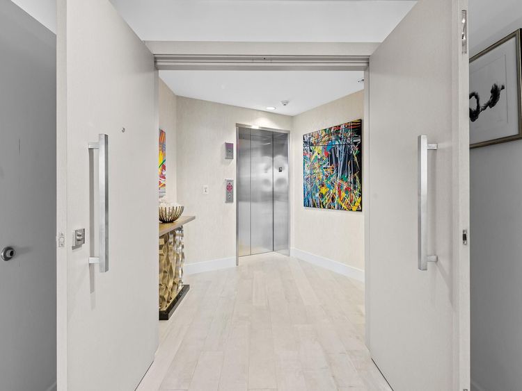 Paramount Fort Lauderdale #1706 image #12