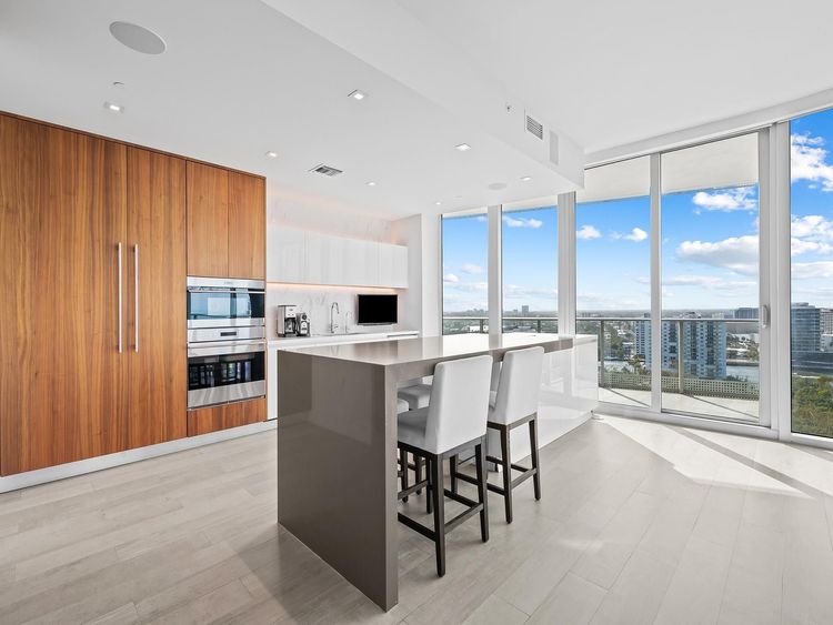 Paramount Fort Lauderdale #1706 image #14