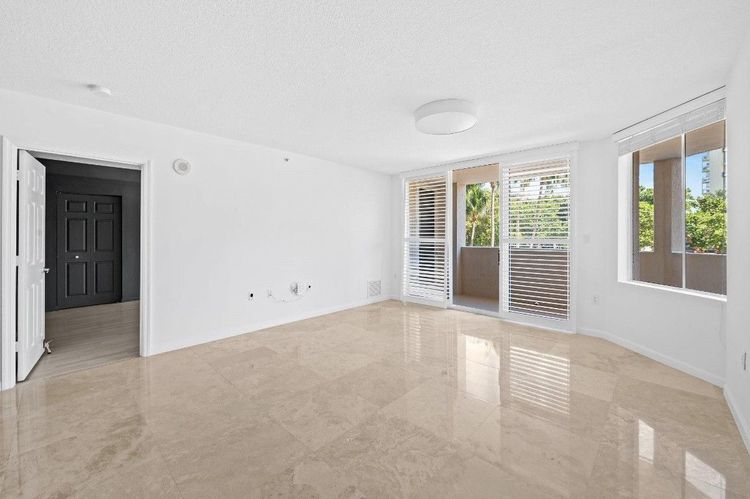 The Vue #201 image #11