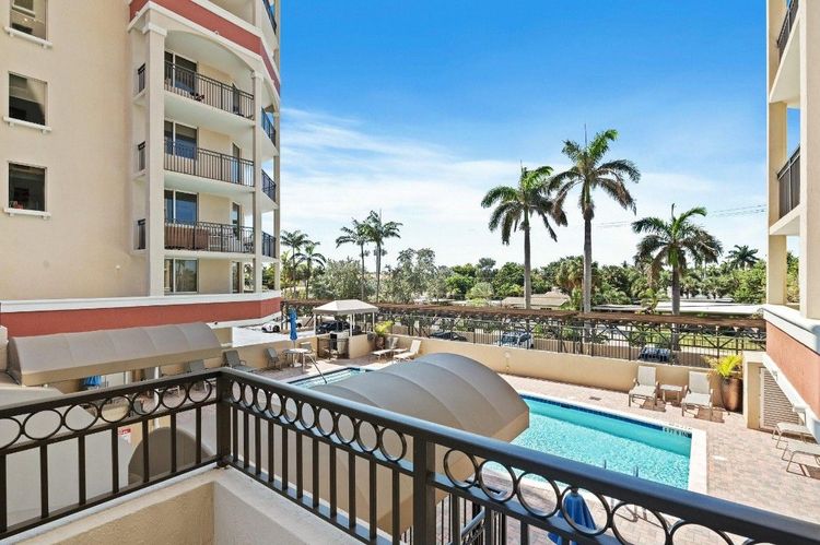 The Vue #201 image #23