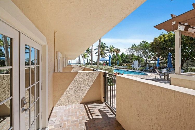 The Vue #201 image #24