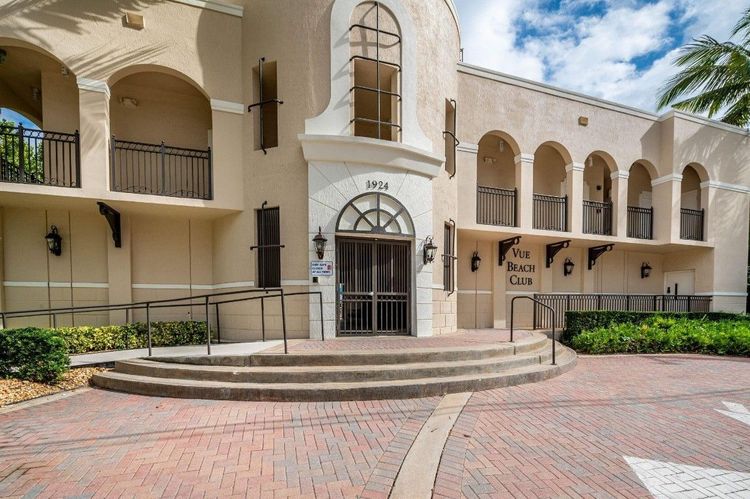 The Vue #201 image #48