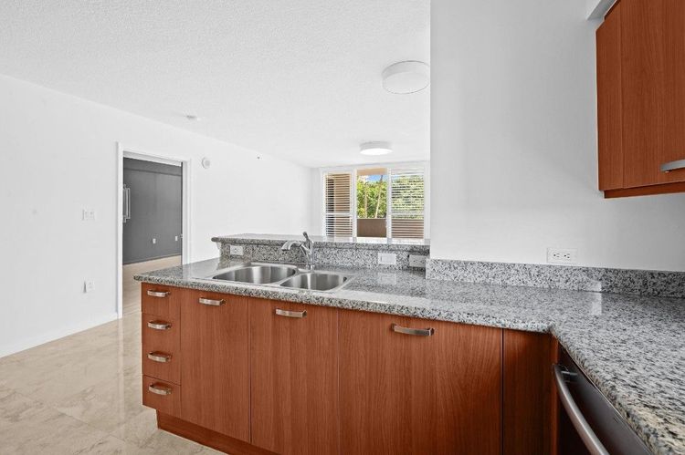 The Vue #201 image #7