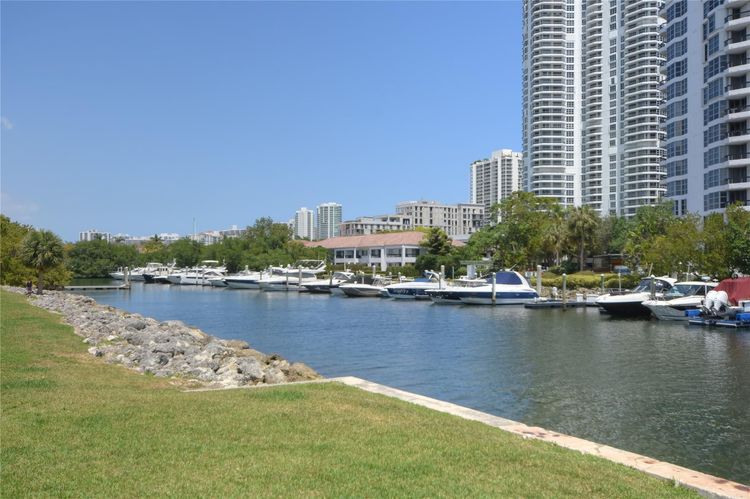 Southview at Aventura #B2B image #35