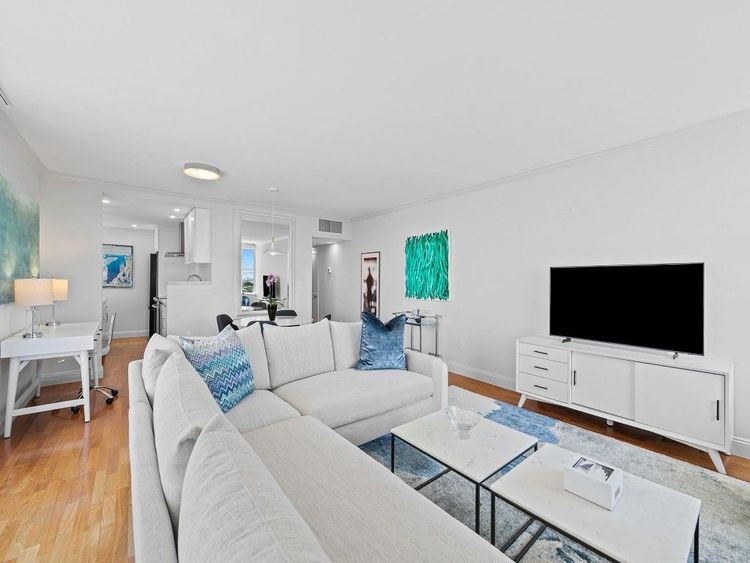 Sunrise Tower #12F image #10